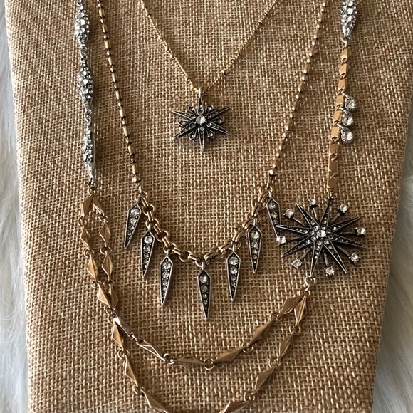 Statement Necklace - Picture 5 of 8